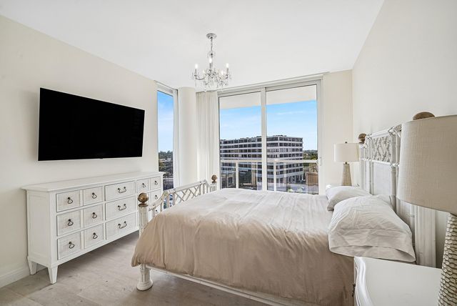 3550 S Ocean Boulevard 5e, South Palm Beach, FL 33480