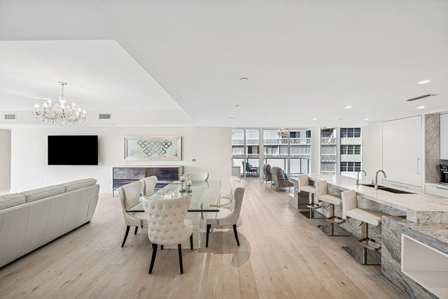 3550 S Ocean Boulevard 5e, South Palm Beach, FL 33480