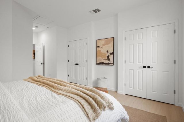 728 City Walk Place 4, Hayward, CA 94541