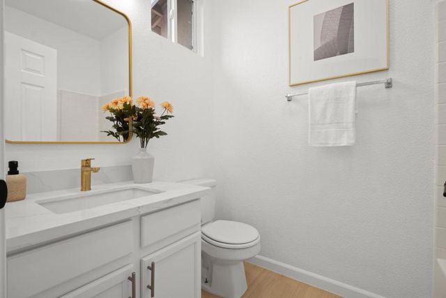 728 City Walk Place 4, Hayward, CA 94541