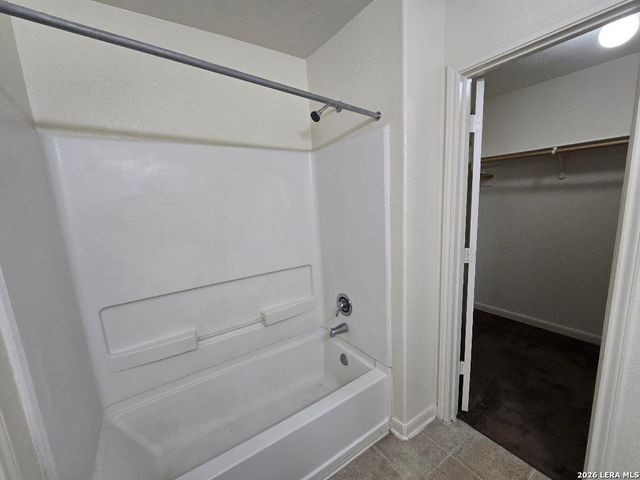 11207 COUNTRY CANYON, San Antonio, TX 78252