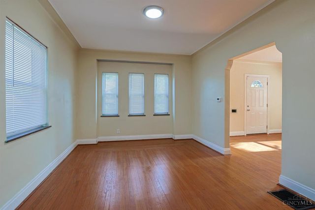 1117 Regent Avenue, Cincinnati, OH 45237