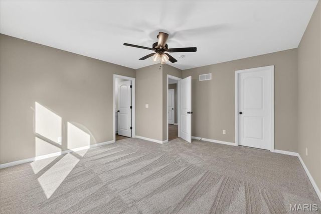 10 Wild Ridge Manor Court, Florissant, MO 63033