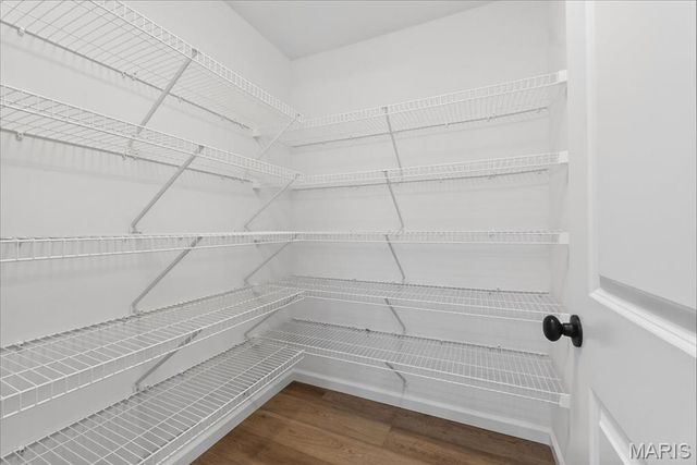 10 Wild Ridge Manor Court, Florissant, MO 63033