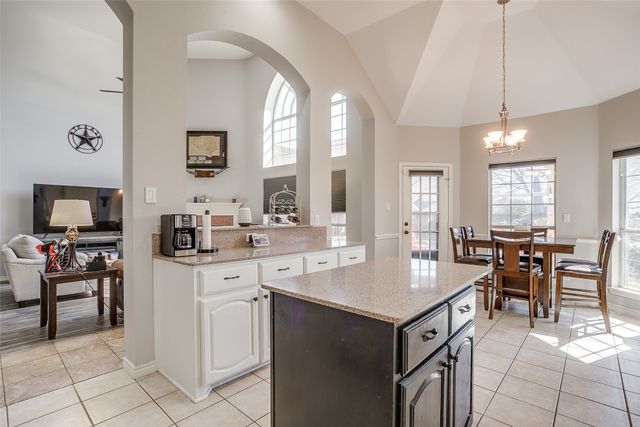 5366 Desert Falls Drive, Fort Worth, TX 76137