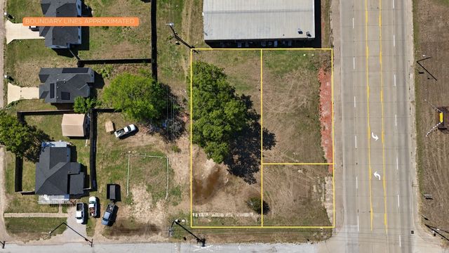305 NW 2nd Street, Kerens, TX 75144
