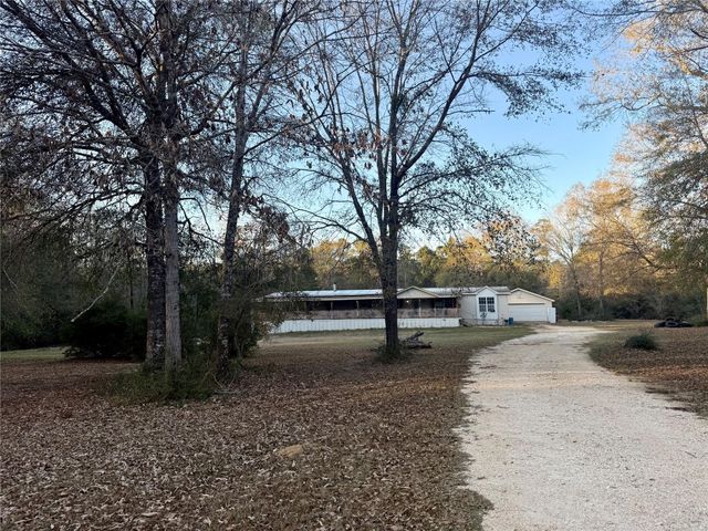 669 County Road 1245, Warren, TX 77664