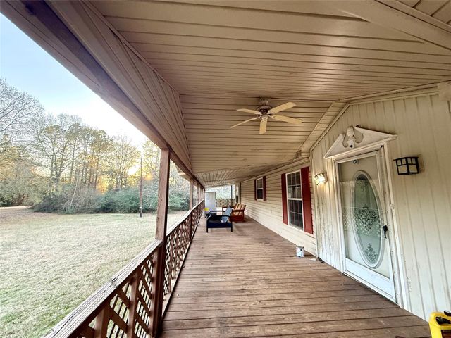 669 County Road 1245, Warren, TX 77664