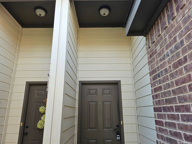 1049-1051 Carolyn Cove, New Braunfels, TX 78130