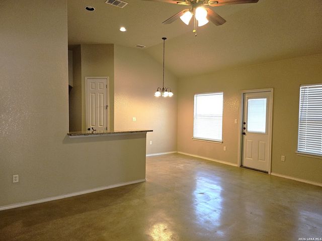 1049-1051 Carolyn Cove, New Braunfels, TX 78130