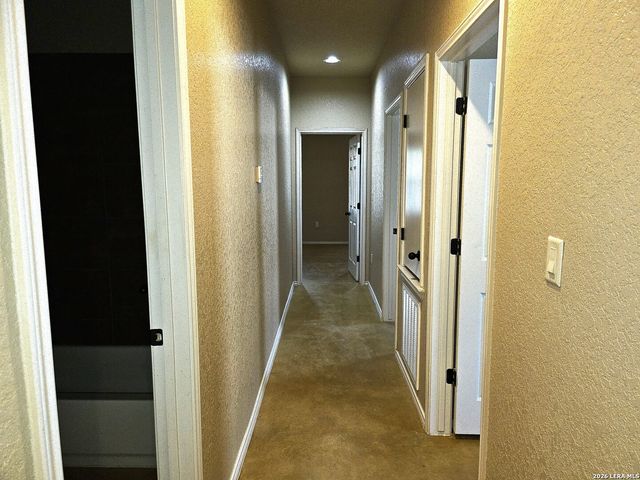 1049-1051 Carolyn Cove, New Braunfels, TX 78130