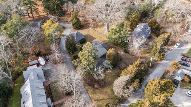 68 Abrams Hill Rd, Duxbury, MA 02332