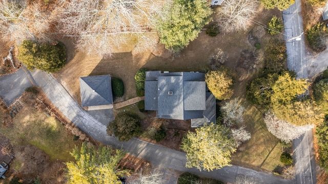 68 Abrams Hill Rd, Duxbury, MA 02332
