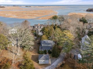 68 Abrams Hill Rd, Duxbury, MA 02332