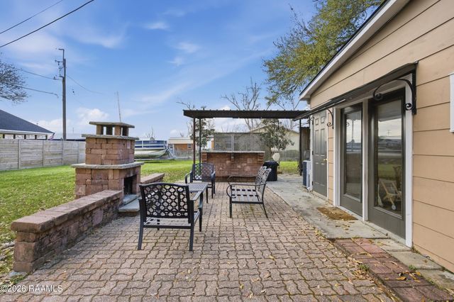 107 Campania Street, Rayne, LA 70578