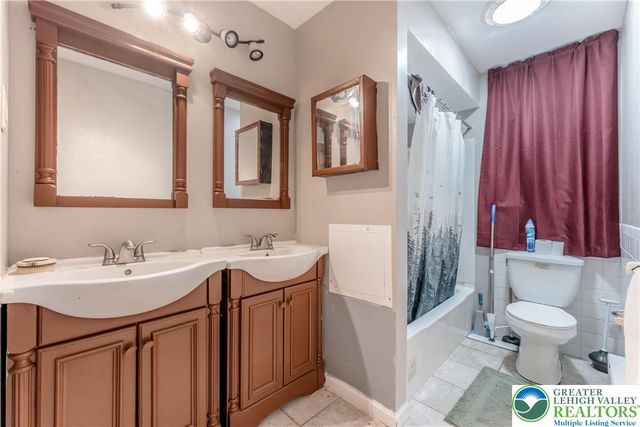 2233 Northwood Avenue, Easton, PA 18045