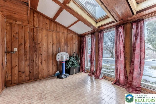 2233 Northwood Avenue, Easton, PA 18045