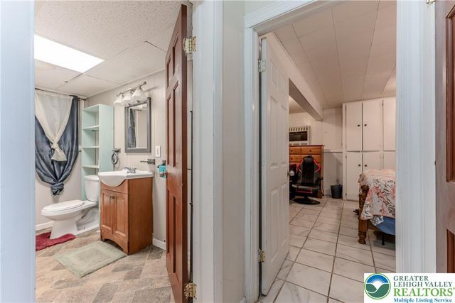 2233 Northwood Avenue, Easton, PA 18045