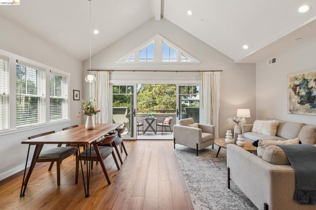 3424 Richmond Blvd, Oakland, CA 94611