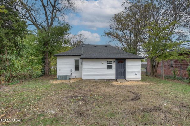 107 S St. Louis Avenue, Joplin, MO 64801