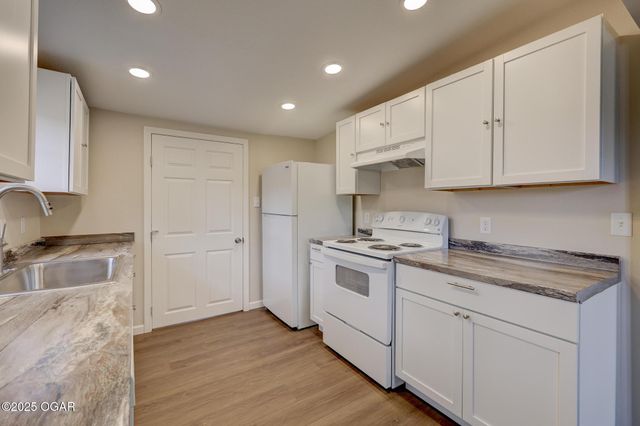 107 S St. Louis Avenue, Joplin, MO 64801