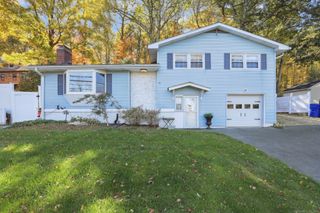 88 South King Street, Danbury, CT 06811