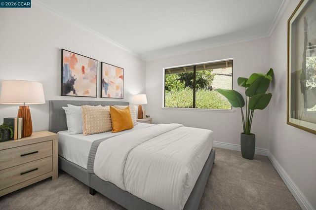 822 Regency Ct, Walnut Creek, CA 94597