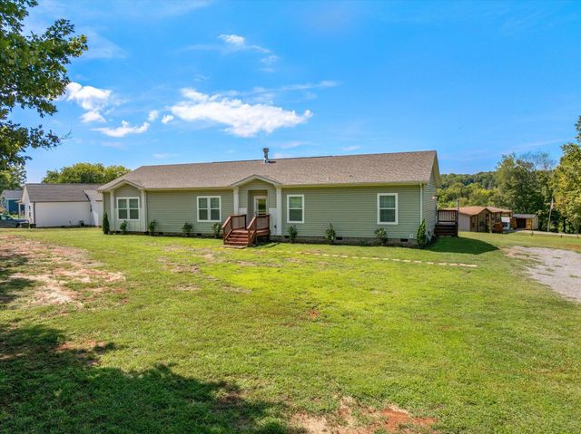 120 County Road 717, Athens, TN 37303