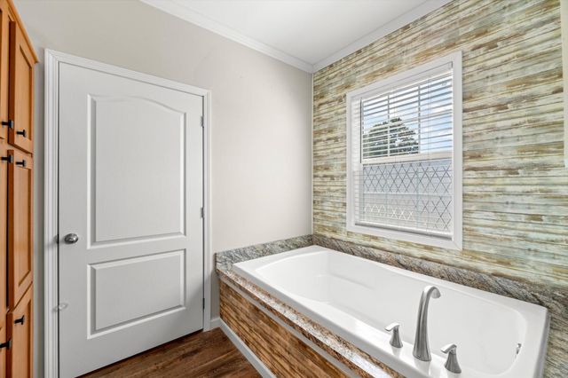 120 County Road 717, Athens, TN 37303