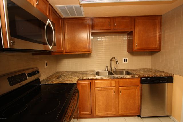 2785 W Anklam Rd Apt F, Tucson, AZ 85745