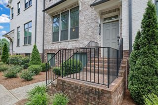 820 Fair View Circle, Roswell, GA 30076