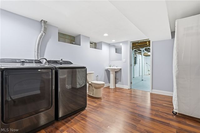 8985 Big Creek Pky, Strongsville, OH 44149