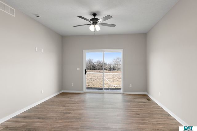 10216 Hascall Circle, Lincoln, NE 68520