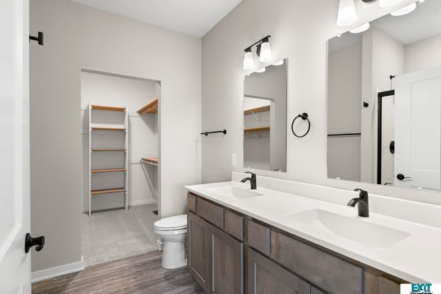 10216 Hascall Circle, Lincoln, NE 68520