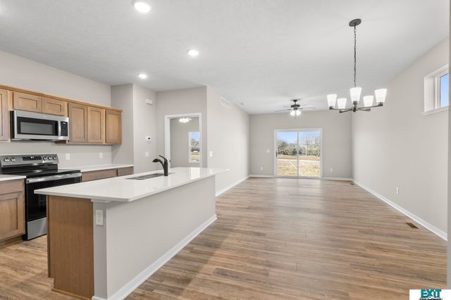 10216 Hascall Circle, Lincoln, NE 68520