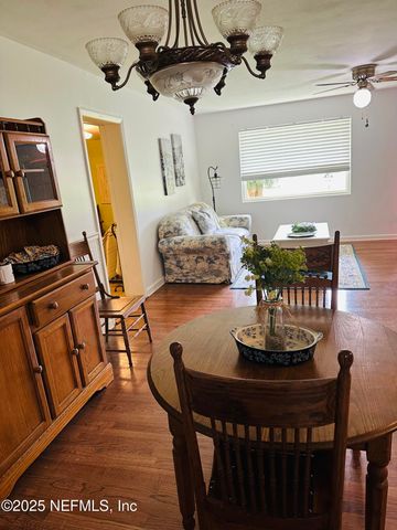 339 SUZANNE Drive, Jacksonville, FL 32218