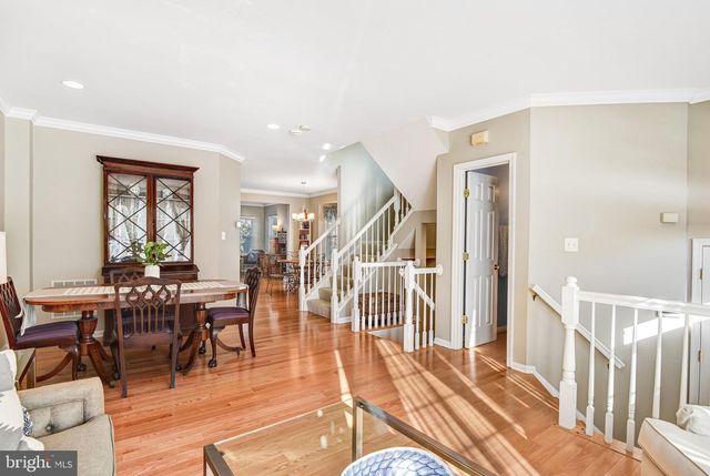 43078 FRANCIS SQ, Chantilly, VA 20152