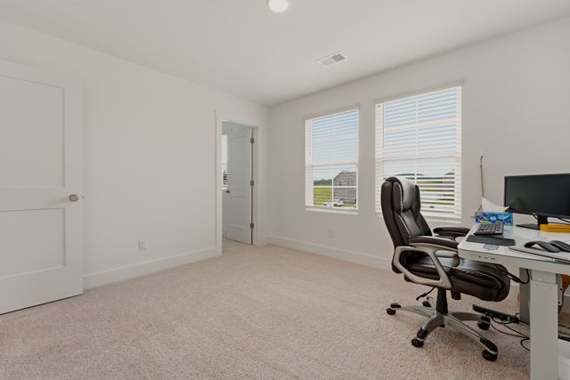 115 Model Ct, Columbia, TN 38401