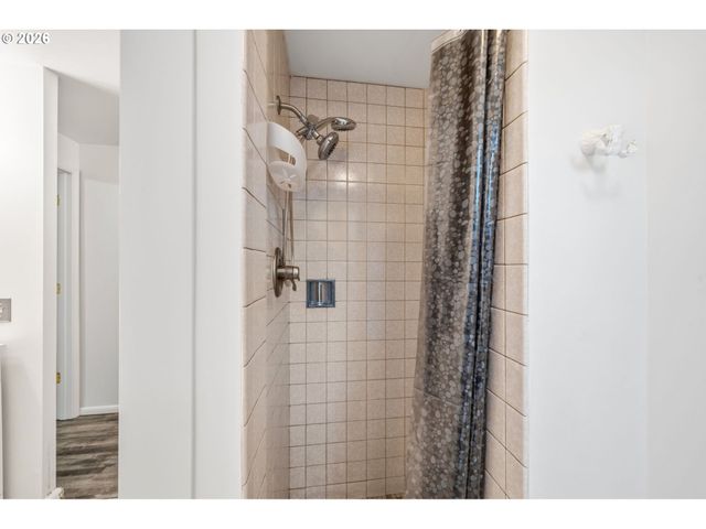 14229 Se TAYLOR Ct, Portland, OR 97233