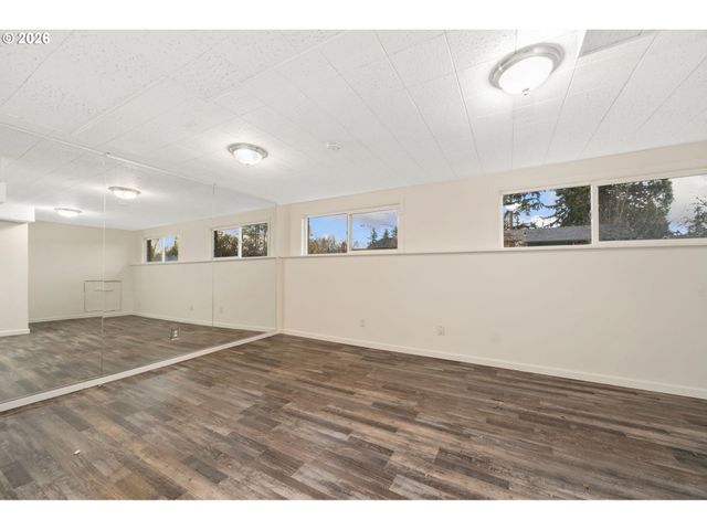 14229 Se TAYLOR Ct, Portland, OR 97233