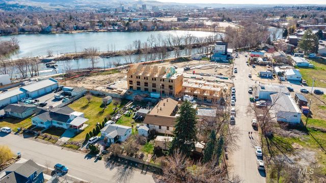 301 & 307 E 35th St, Garden City, ID 83714