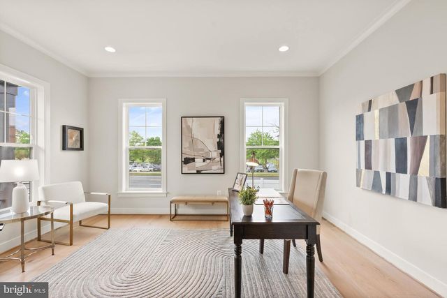 1212 DRAKE ST SW, Vienna, VA 22180