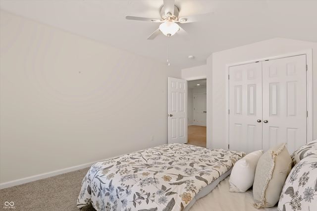 6641 Red Barn Drive, Whitestown, IN 46075