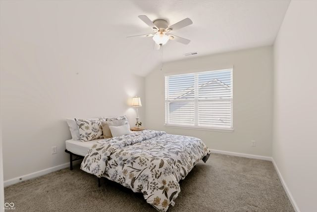 6641 Red Barn Drive, Whitestown, IN 46075