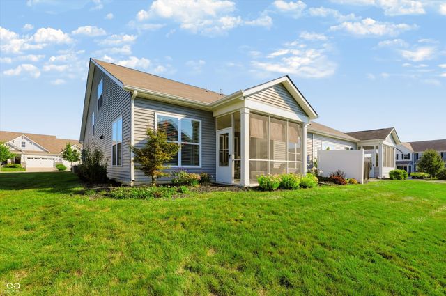 6641 Red Barn Drive, Whitestown, IN 46075