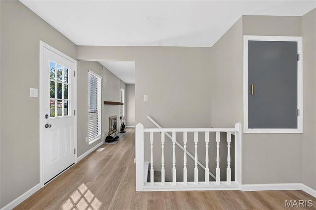 231 Laurelwood Drive, St Peters, MO 63376