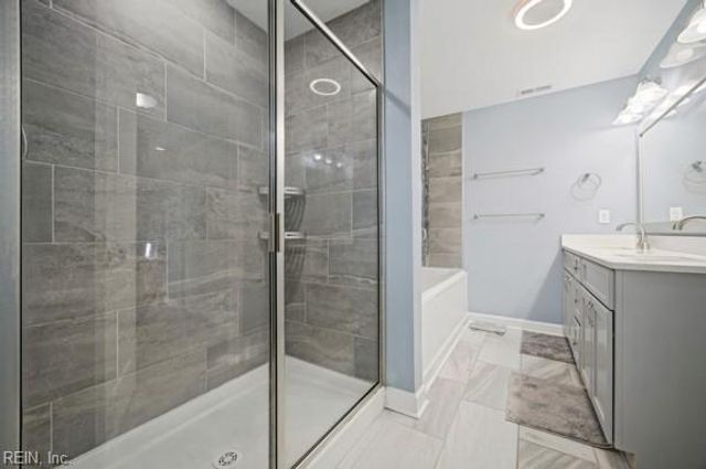 7 Cavalier RD, Hampton, VA 23669