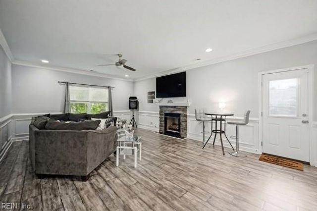 7 Cavalier RD, Hampton, VA 23669