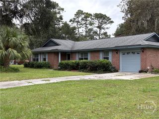1516 Whitfield Park Circle, Savannah, GA 31406