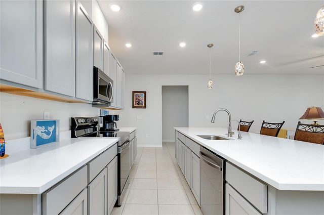 2217 MIZNER BAY AVENUE, Bradenton, FL 34208